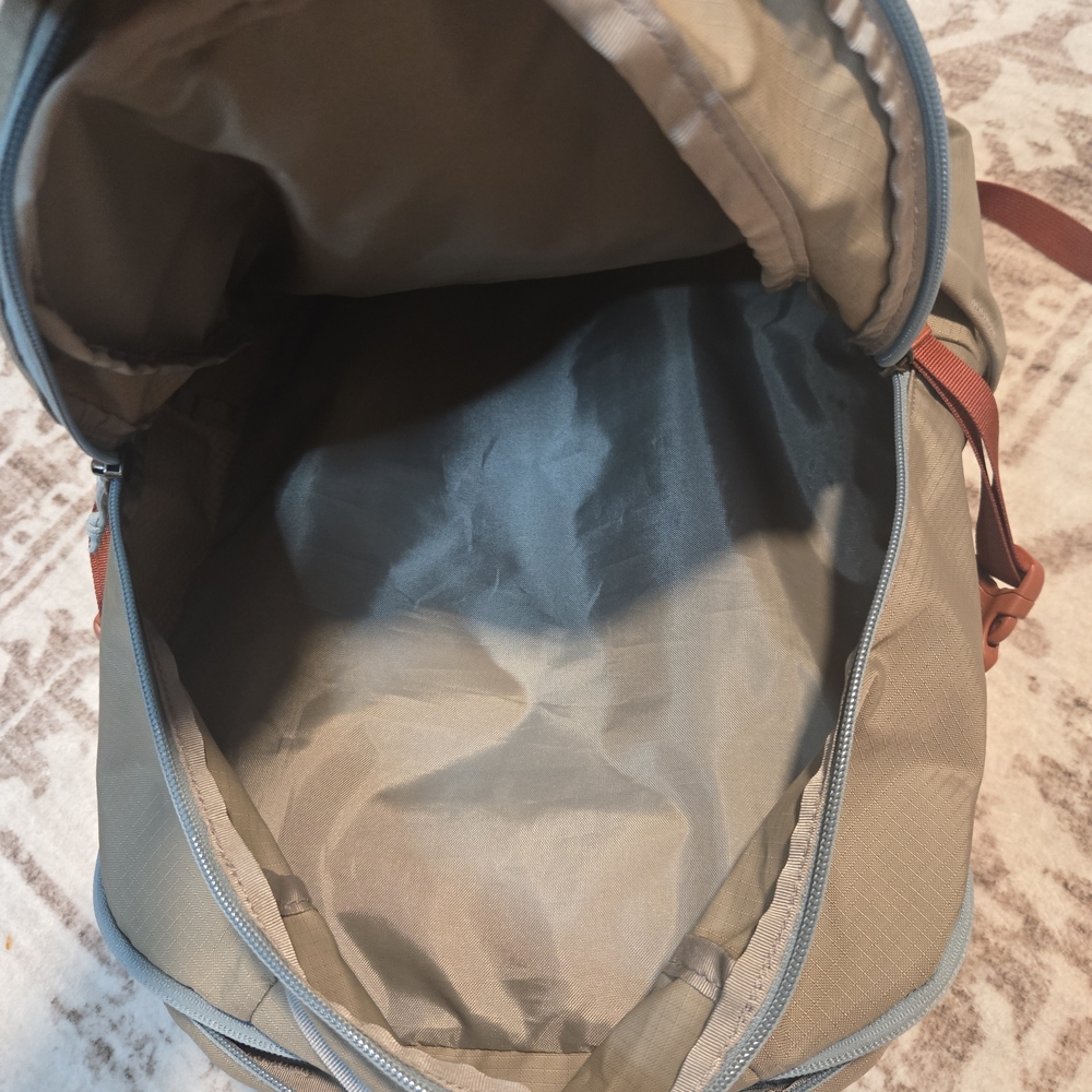 Patagonia Tan and Brown Backpack Unisex - Picture 3 of 7